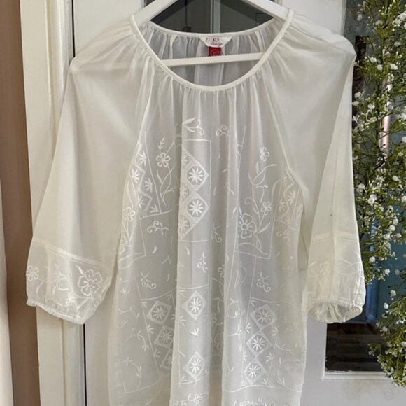 Falmer Heritage size 10 semi-sheer cream embroidered 3/4 sleeve blouse - Picture 1 of 4
